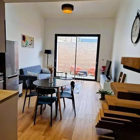 Le Bellay ¤ 2 ¤ Cour ¤10 Mins Centre¤ Apartamento Amiens