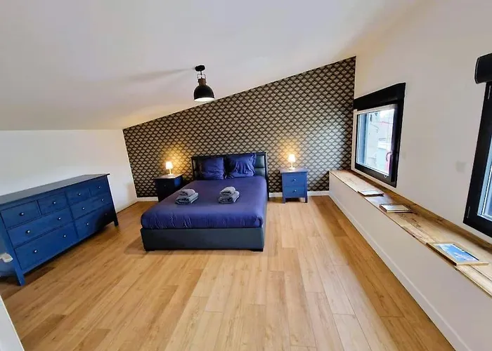 Le Bellay ¤ 2 ¤ Cour ¤10 Mins Centre¤ *